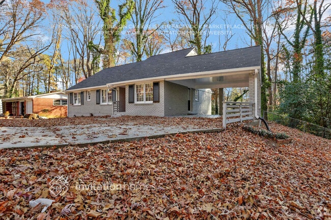 Building Photo - 2416 Dodson Dr Rental