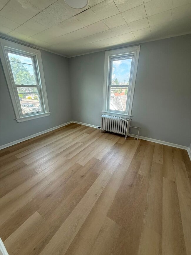Photo - 207 Chester Pike Unit 2