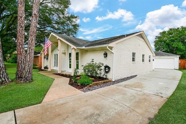 Photo - 21435 Park Villa Dr