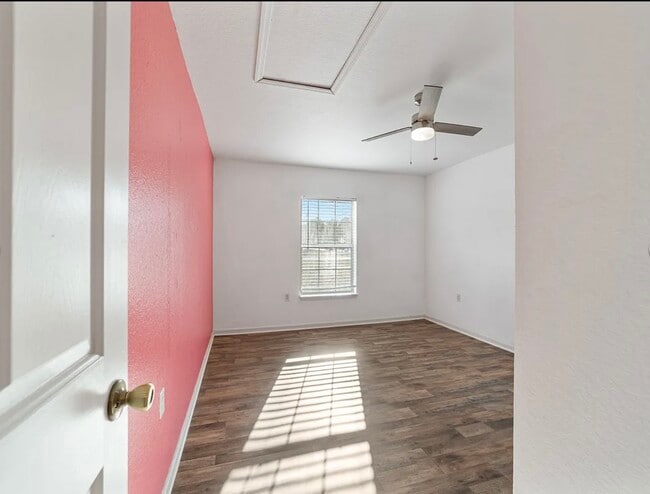 Photo - 6930 Bahia Rd