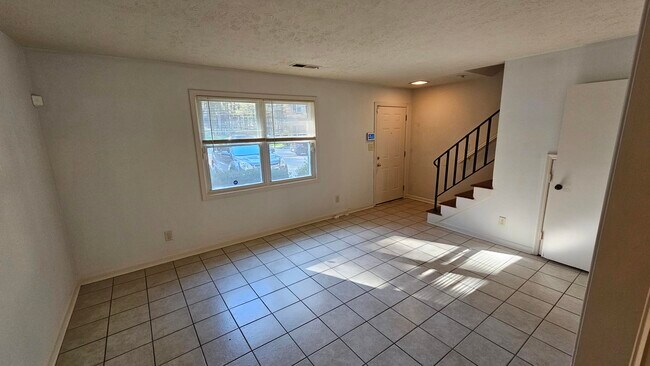 Photo - 6285 Forest Vale Dr NW