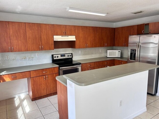 Photo - 15226 SW 30th Terrace