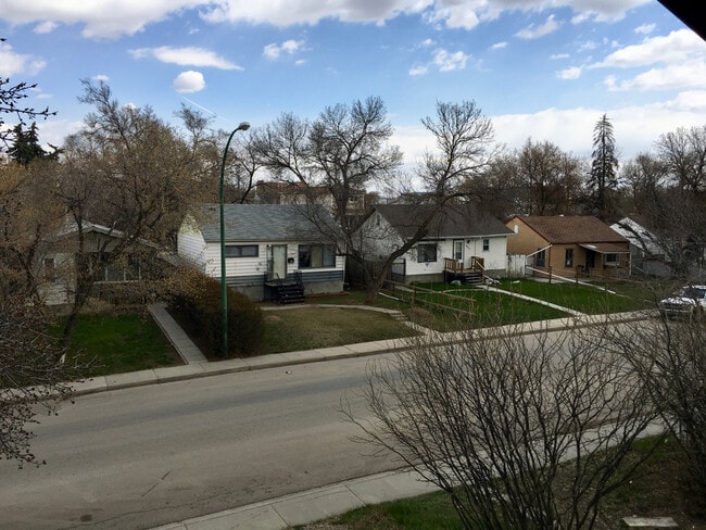 Photo - 844 Rae St Unit B