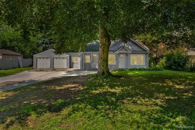 Photo - 641 Gilman St