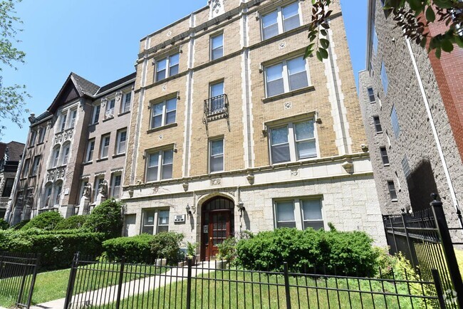 Building Photo - 640 W Wrightwood Ave Unit 013 Rental