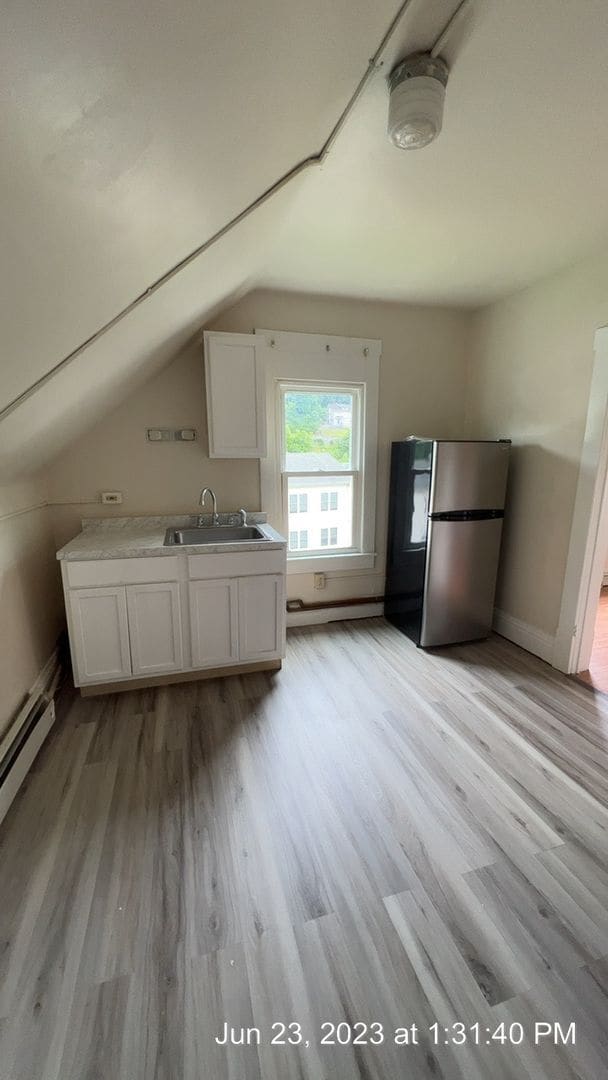 Building Photo - 328 Stewart St Unit Apt 3