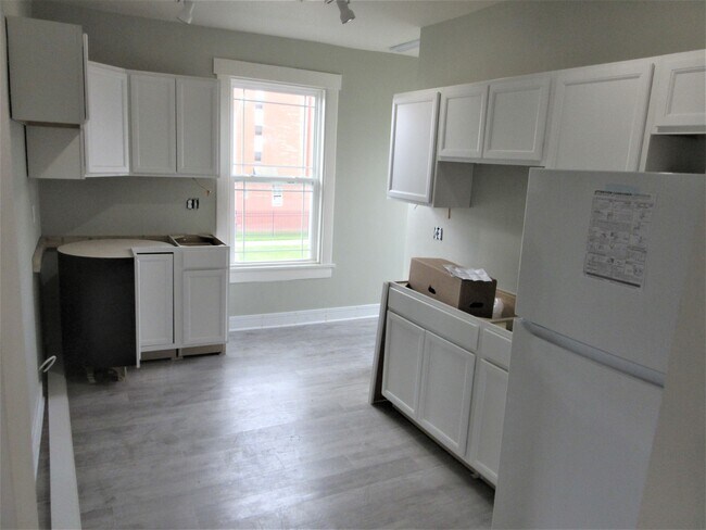 Photo - The Dodsworth