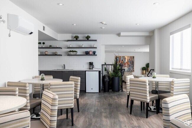 Community Room - Callingwood on 170th