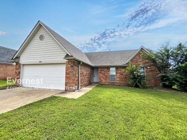 Building Photo - 9136 Bentley Woods Dr Rental