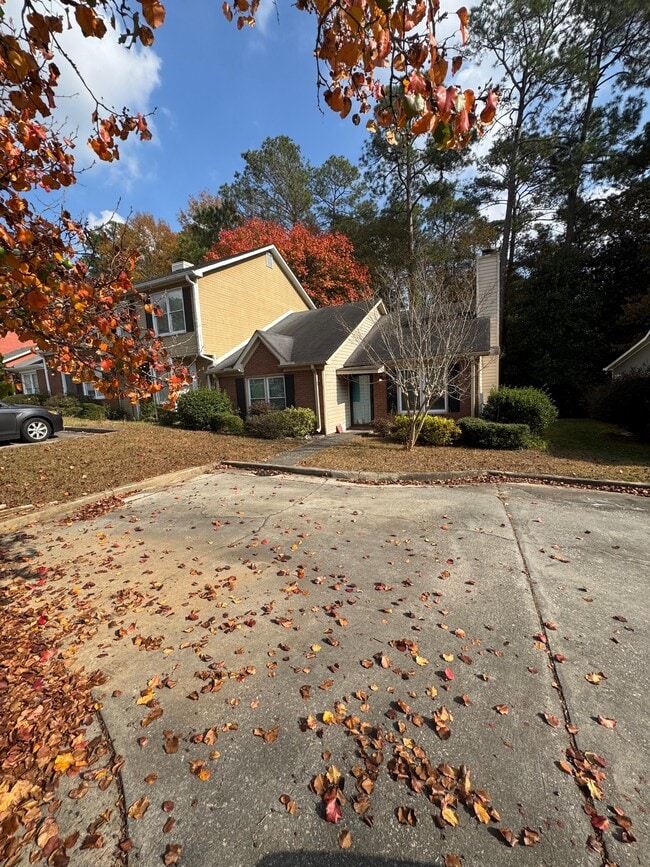 Photo - 113 Manor Row