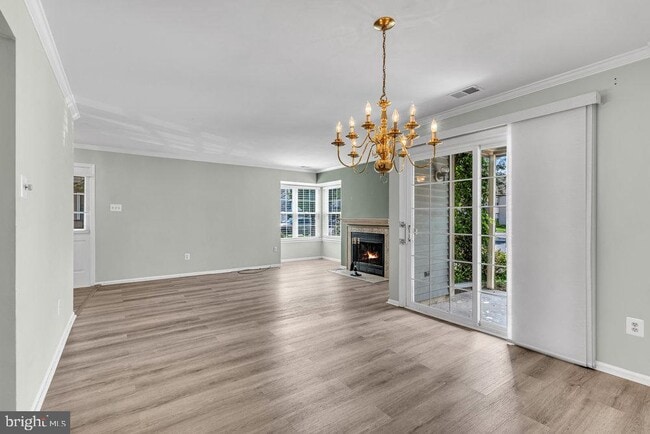 Photo - 271 Andover Pl