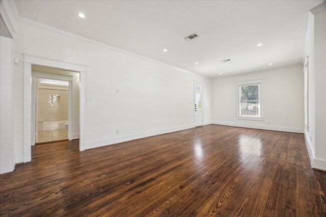Photo - 2906 Houston Ave