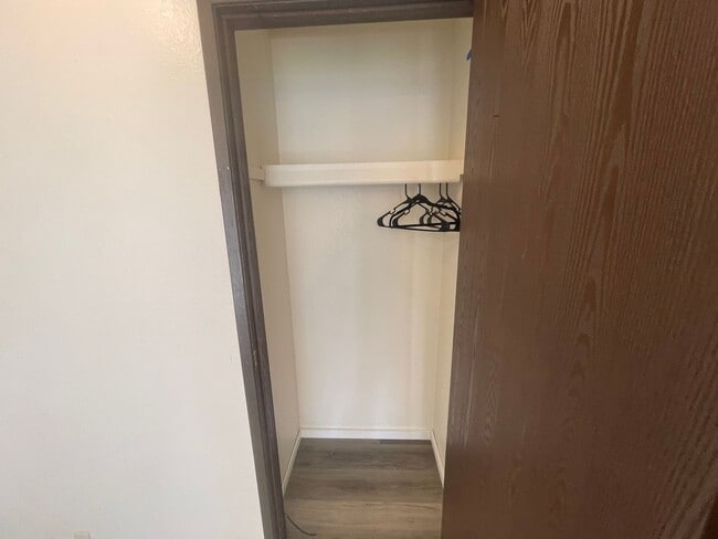 Photo - Ground Floor 2 Bed, 1 Bath near Upriver & ...