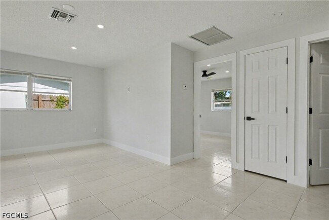 138 Brooks Rd