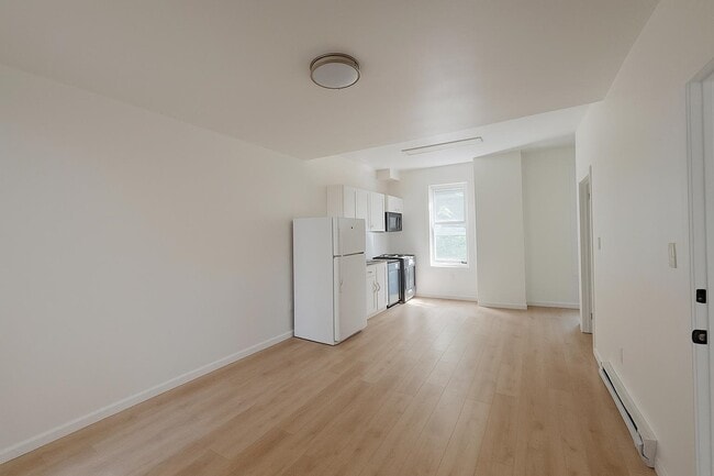 Building Photo - 519 Mercer St Unit 2 Rental