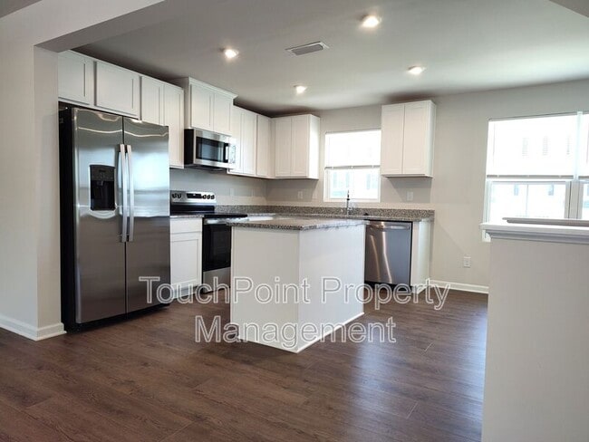 Photo - 5850 Granbury Dr