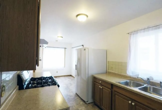 Photo - 3526 N Newton Ave