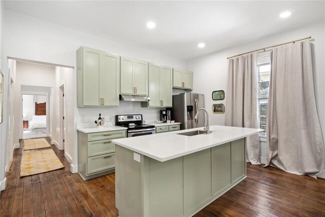 Photo - 934 Conti St