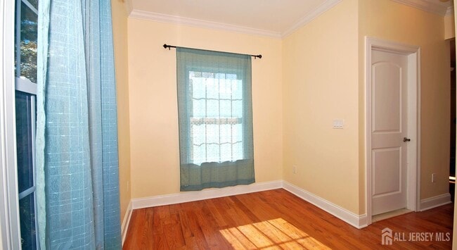 Photo - 32 Cinder Rd Unit 3