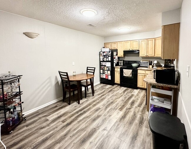 Photo - 1552 Helderberg Ave