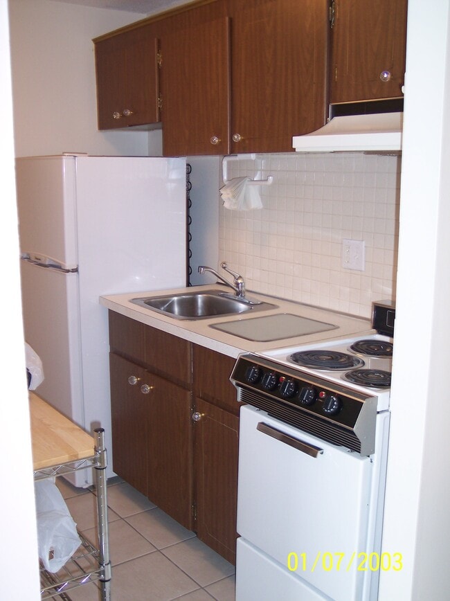 Building Photo - 64 Main St Unit 47B