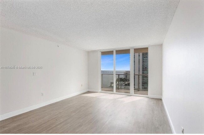 Photo - 1155 Brickell Bay Dr Unit 1705