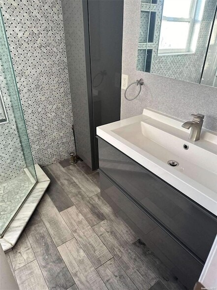 Photo - 88-48 207th St