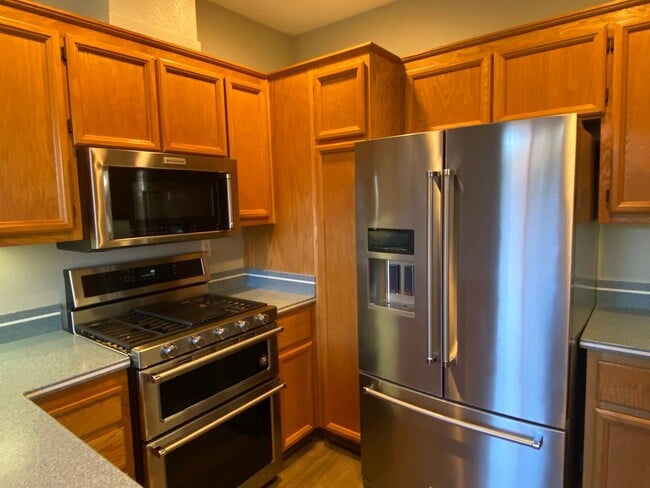Photo - Light and Bright 4 Bedroom, 3 Bathroom Home in San Jose!