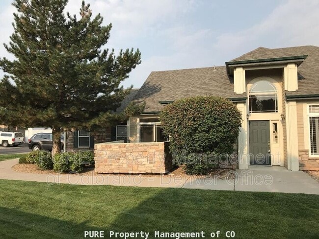 Building Photo - 9201 W Chatfield Pl