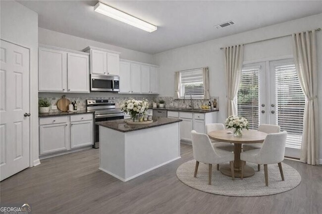 Photo - 1805 Liberty Pkwy NW