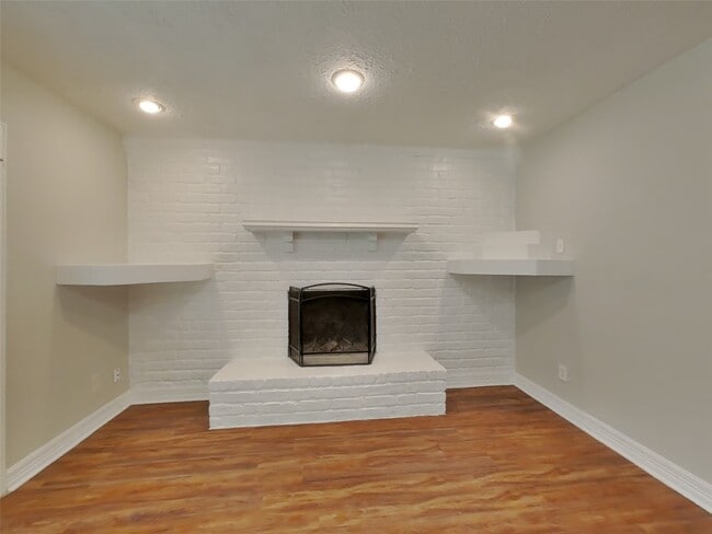Photo - 4238 Burkegate Dr