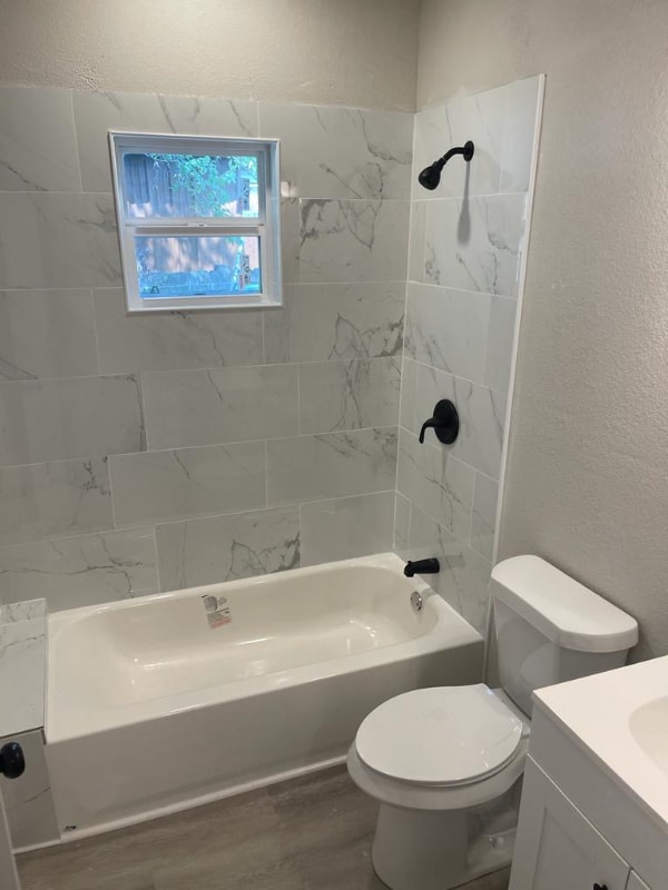 Photo - 334 5th St SW Unit 2