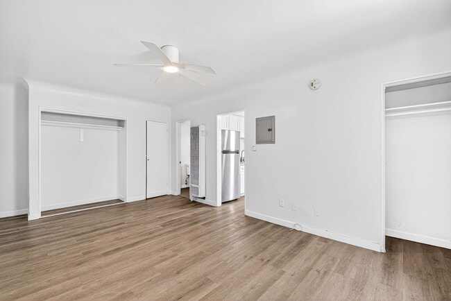 Photo - 636 Linden Ave Unidad 09