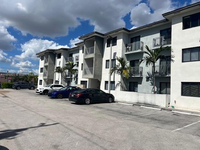 Building Photo - 885 E 1st Ave Unit 307
