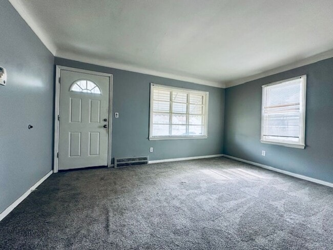 Photo - 3 Bedroom 1 Bathroom House For lease Welco...