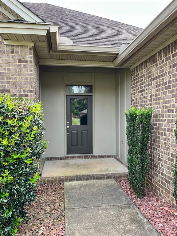 Photo - 217 Winchester Way