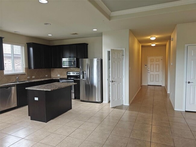 Photo - 5610 Hopkins Dr