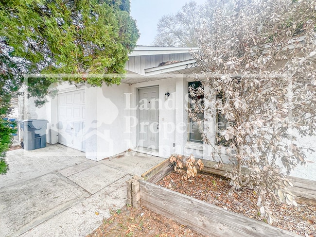 Photo - 250 Village View Ln