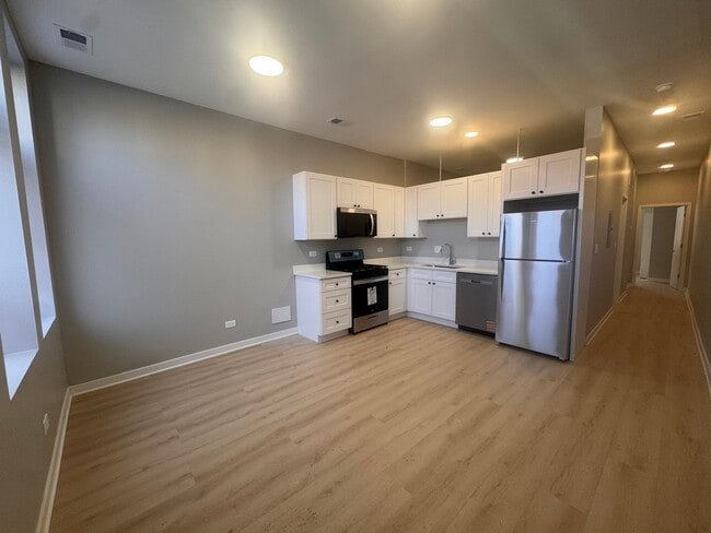 Photo - 4007 W School St Unidad D