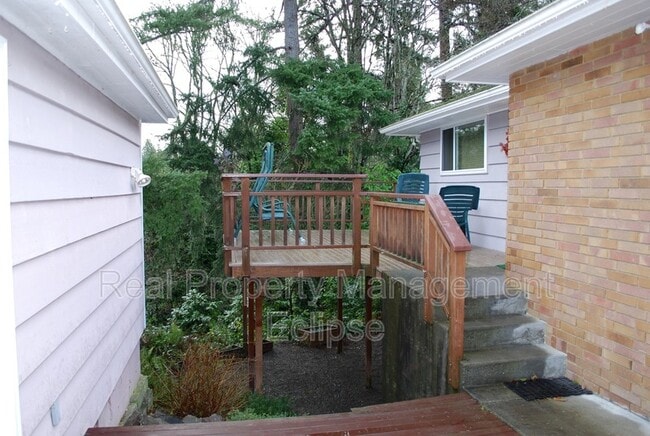 Photo - 10832 35th Ave SW