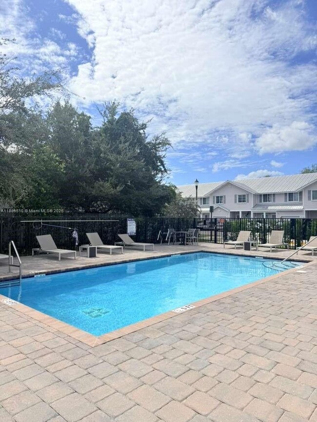 Photo - 1669 SE 9th Terrace