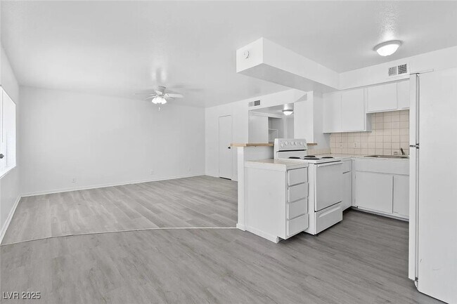 Building Photo - 1812 Fulstone Way Unit 4