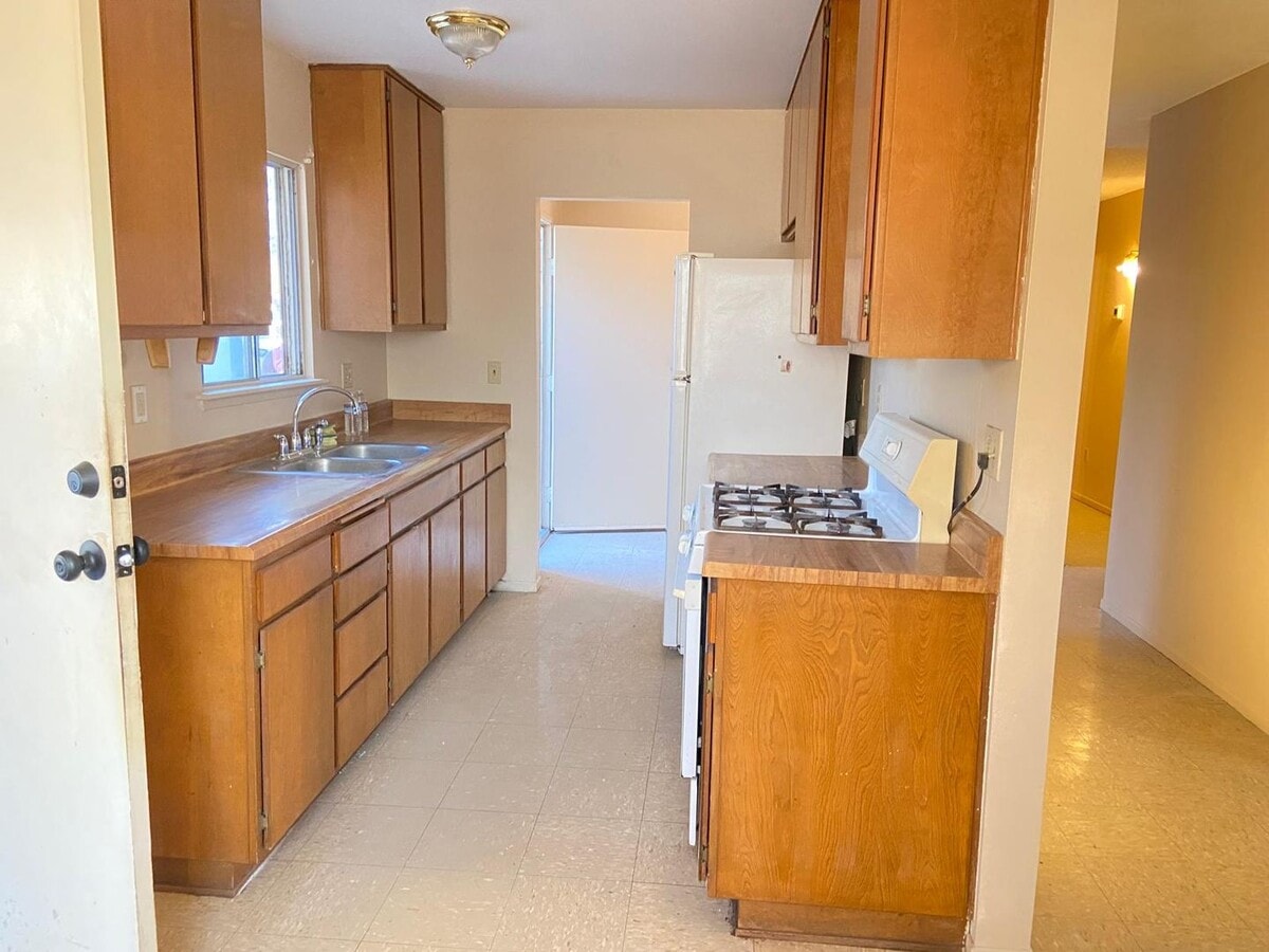 Photo - 4 BEDROOM HOME ON LARGE LOT