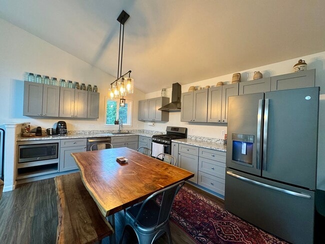 Photo - SEASONAL STERLING HOME!