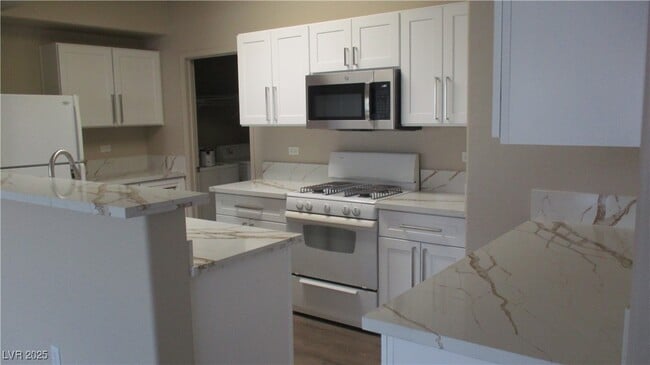 Photo - 8250 N Grand Canyon Dr Unit 2140