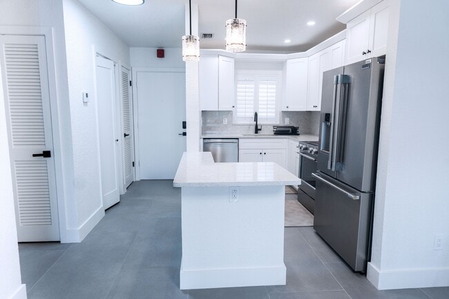 Photo - 3605 NE 32nd Ave Unit 209A