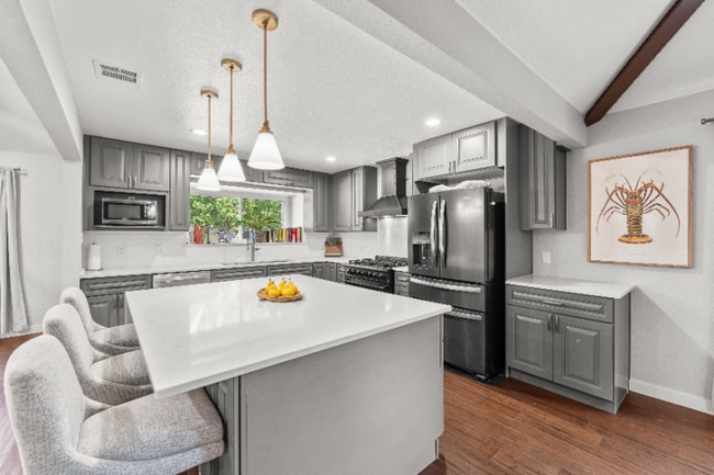 Photo - 6926 Royal Ln Casa