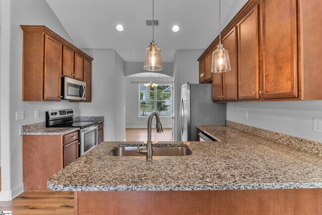 Photo - 111 Royal Pine Wy. House