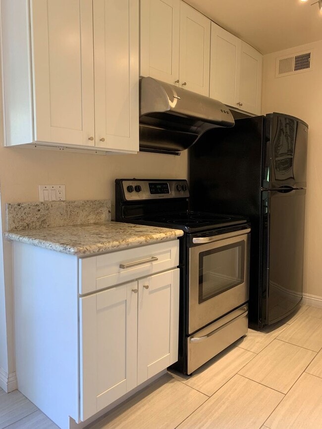 Photo - Condo in the Heart of Mission Valley!