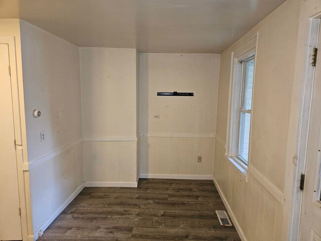 Photo - 87 6th St Unit R